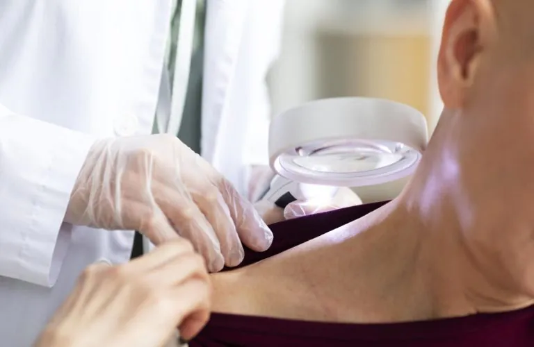 Dermatologia Clínica